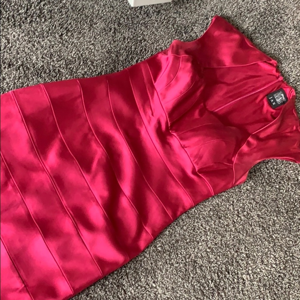 Jax satin dress with built in lining